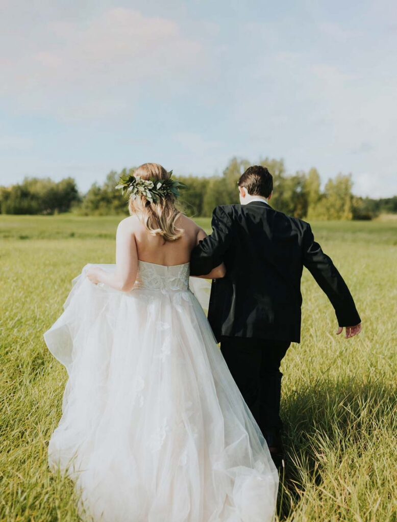 Farmhouse Wedding Venue in Palmer, Alaska - Mountain Field Farm